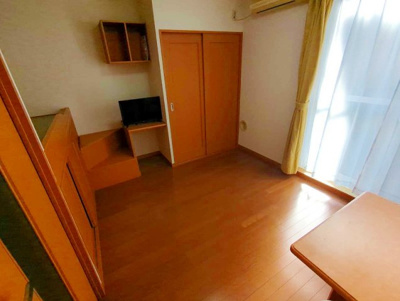 【居間・リビング】 | レオパレスリベル丸山