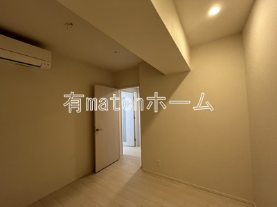 スプランディッド上本町WESTの洋室