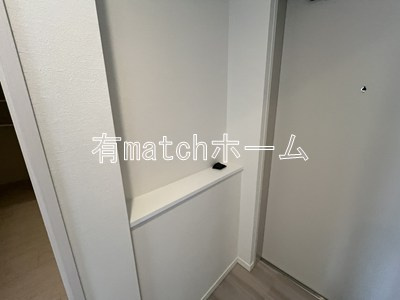 スプランディッド上本町WESTの玄関