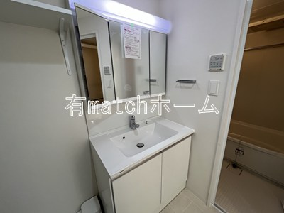 スプランディッド上本町WESTの独立洗面台