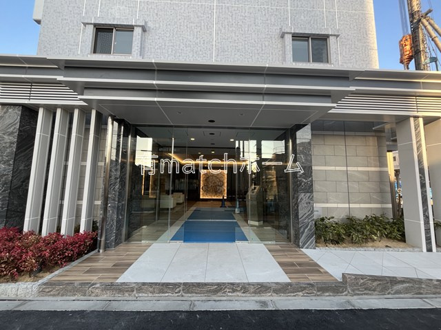 スプランディッドライズ新大阪ノースのエントランス