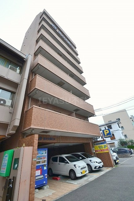 第22友建ビルの外観