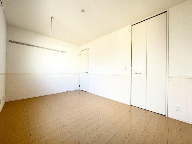ラ メールの洋室|高崎、前橋、伊勢崎エリアのお部屋探しはエンドスケープまで！お客様の理想お聞かせ下さい♪