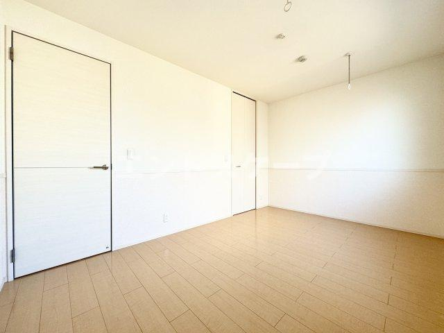 ラ メールの洋室|高崎、前橋、伊勢崎エリアのお部屋探しはエンドスケープまで！お客様の理想お聞かせ下さい♪