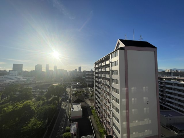 THE MUSIC COURTの展望|写真は、他部屋の同間取りとなっております。