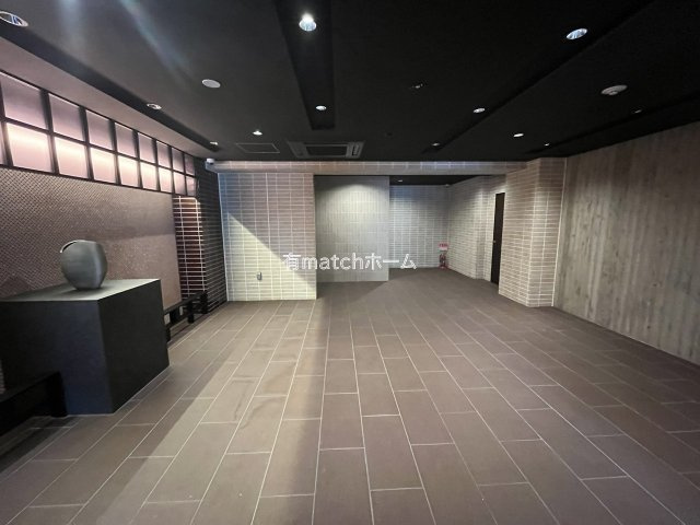 Alivis野田阪神のロビー