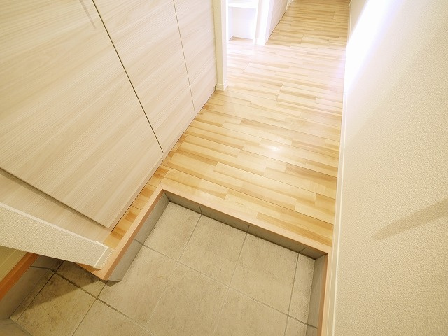 シャーメゾン　フィオールの玄関