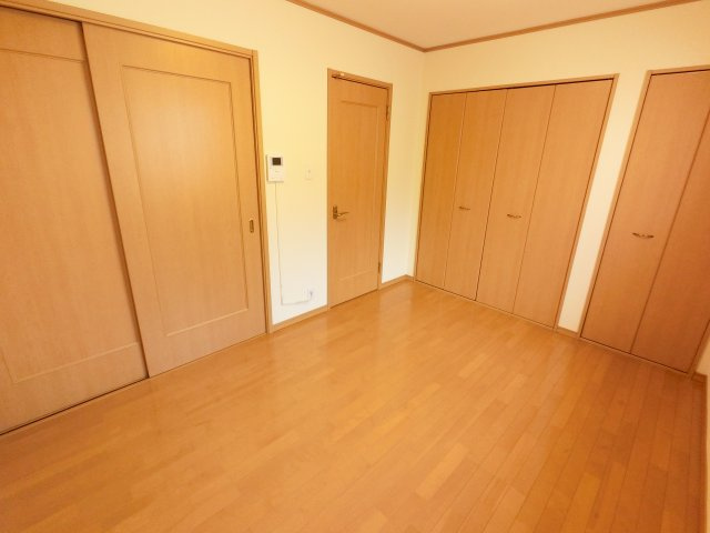 【洋室】 | フォレストサイド富里　C