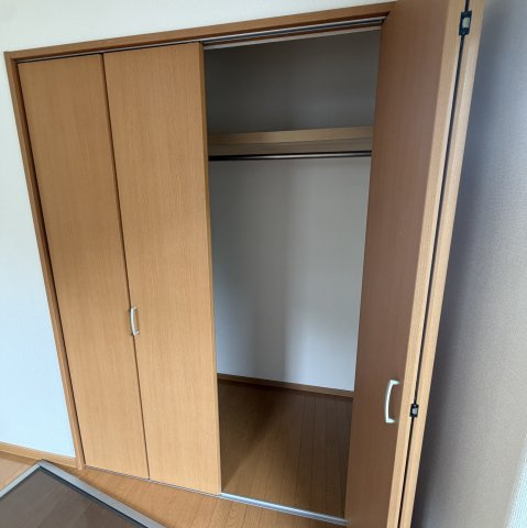 クリスタルハイツの収納