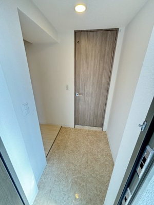 【玄関】 | ファーストフィオーレ新大阪グランデ