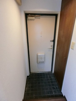 【玄関】 | ランピオーネ