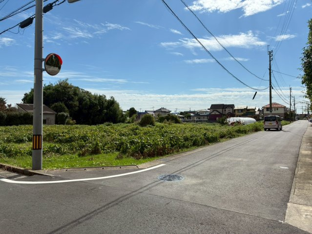 久留米市三潴町売地の前面道路含む現地写真