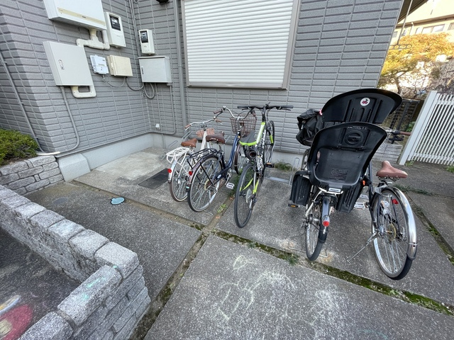 KMメゾンのその他共用部分|★自転車駐輪場★