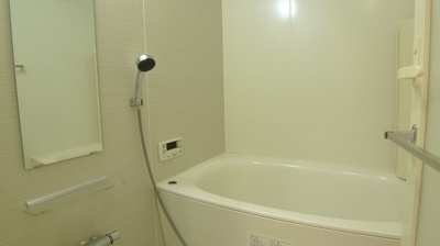 【浴室】 | アルファステイツ大学病院通り