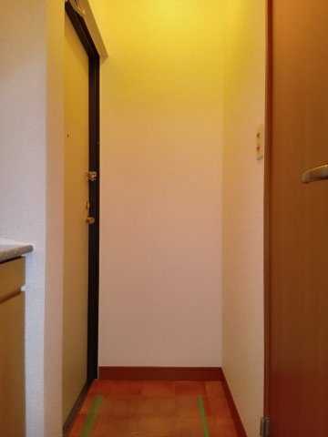 調布市多摩川５丁目の賃貸マンションの玄関