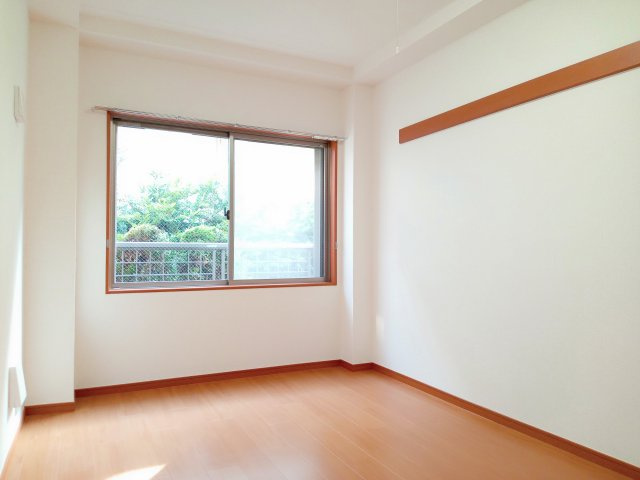 調布市多摩川５丁目の賃貸マンションの洋室