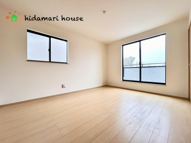 上尾市栄町78番1　新築戸建　ハートフルタウンAの洋室