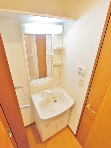 クレールメゾンの洗面所