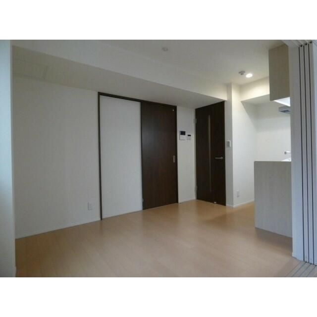 カーガ大塚の居間・リビング