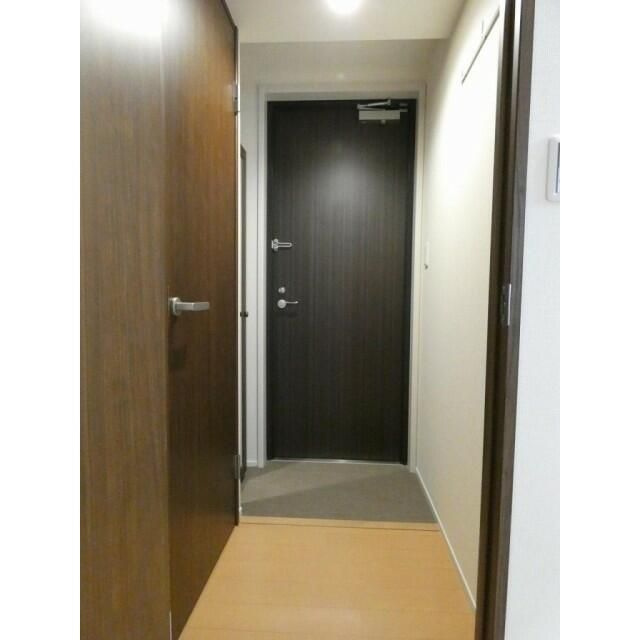 カーガ大塚の玄関