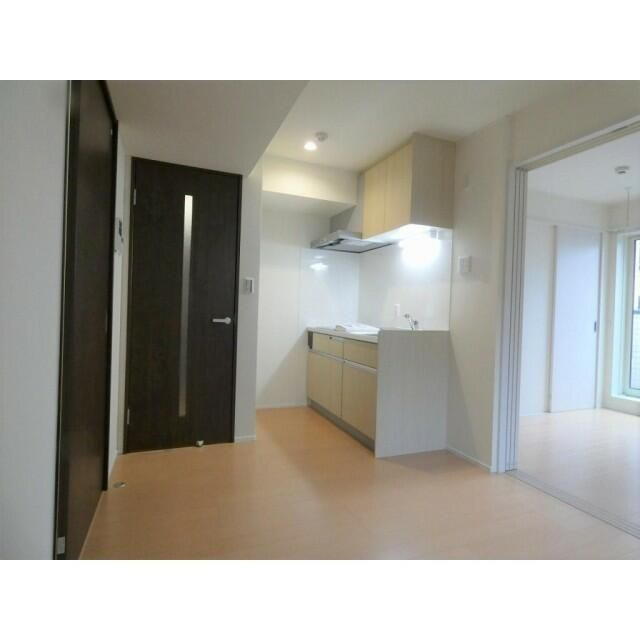 カーガ大塚の居間・リビング