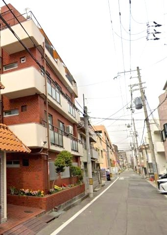 グレイスハイツ本山南町の外観|１階のお部屋なので、高齢の方も小さいお子様がいらっしゃる方も出入りがスムーズで安心です。
