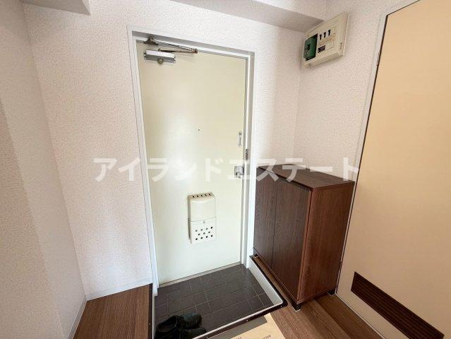 ユピテル駒沢　リフォーム済　駅近　角部屋の玄関