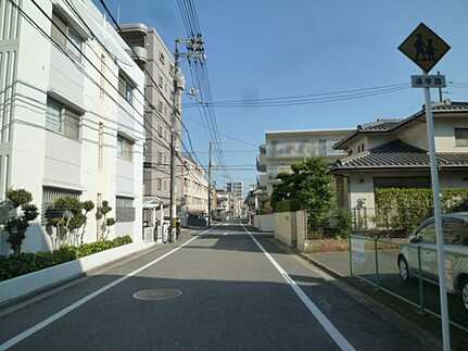 サーパス舟入南の周辺