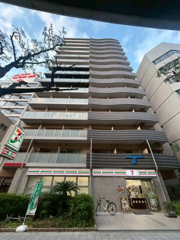 セレニテ桜川駅前プリエの外観