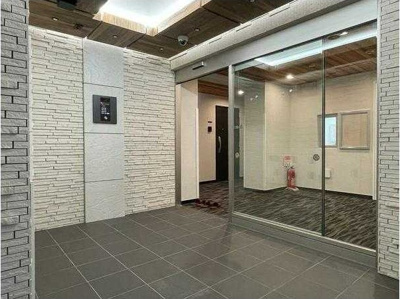 【ロビー】 | AZEST志村三丁目Ⅲ | 落ち着いたロビーです