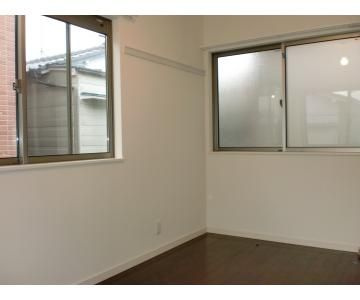 クレール王子神谷