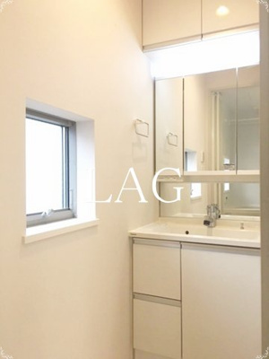 【洗面所】 | バルコンソア | 独立洗面台です。