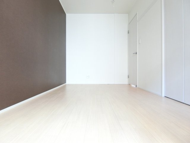 フィカーサの洋室