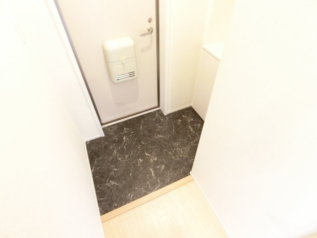 フィカーサの玄関