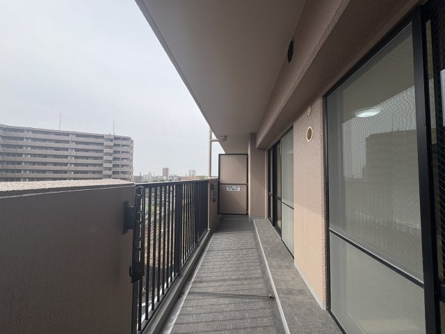 ファミール日進一番館のバルコニー