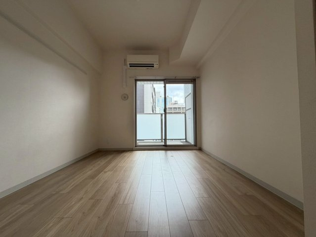 プレサンス京町堀ノースの居間・リビング