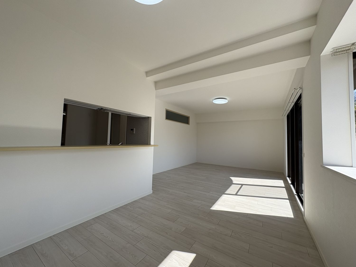 ダイアパレス日進の居間・リビング