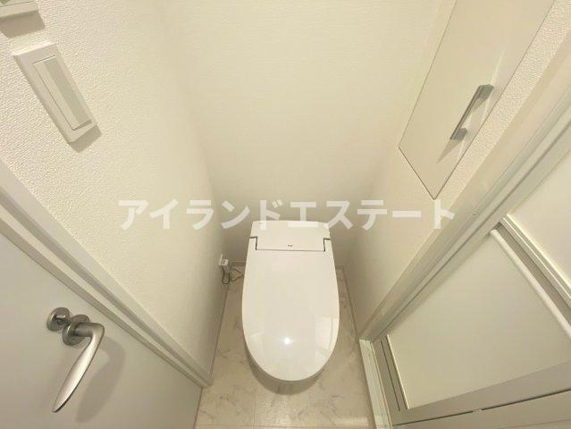 SOCIETY SAKURA-SHIMMACHI　独立洗面台　オートロックのトイレ
