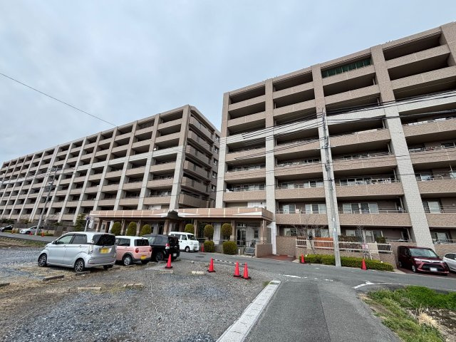 ライオンズガーデン稲沢西棟の外観