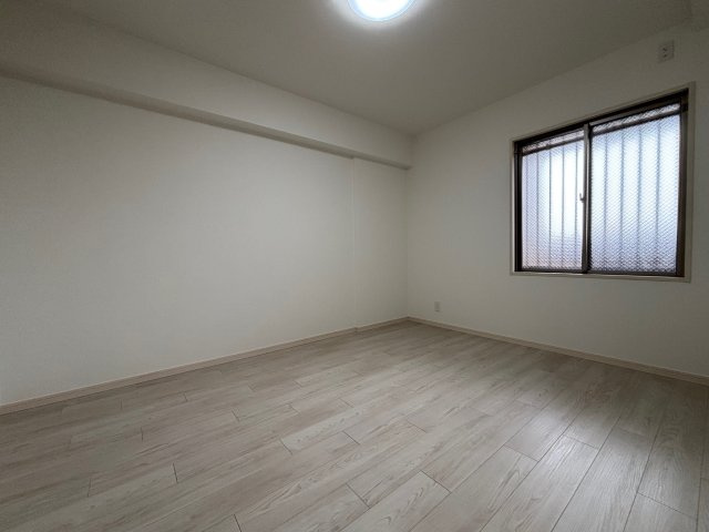 ライオンズガーデン稲沢西棟の洋室|洋室約7.0帖