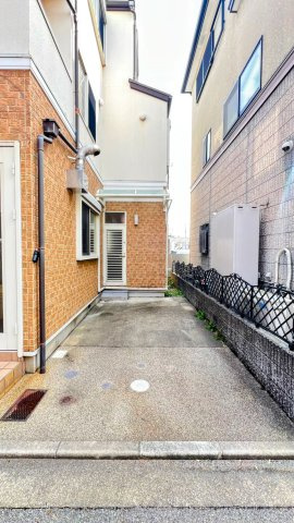 里中町2丁目の駐車場|駐車場