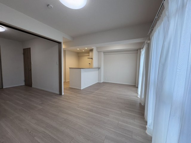 宝マンション滝ノ水の居間・リビング