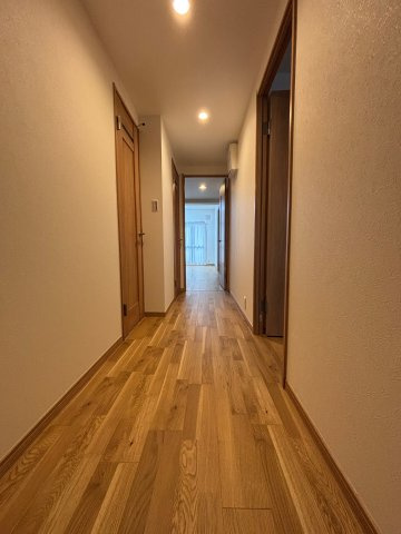 グローリアス有松北の内装|廊下