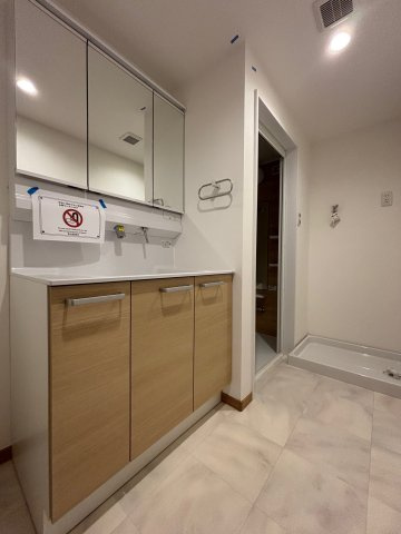 グローリアス有松北の独立洗面台|洗面化粧台新規交換