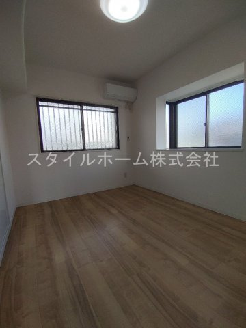 胡蝶羽根井の子供部屋|別部屋写真です。