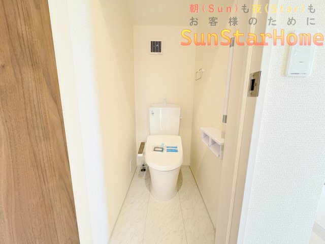 【サンスターホーム】福生市熊川　長期優良新築戸建のトイレ