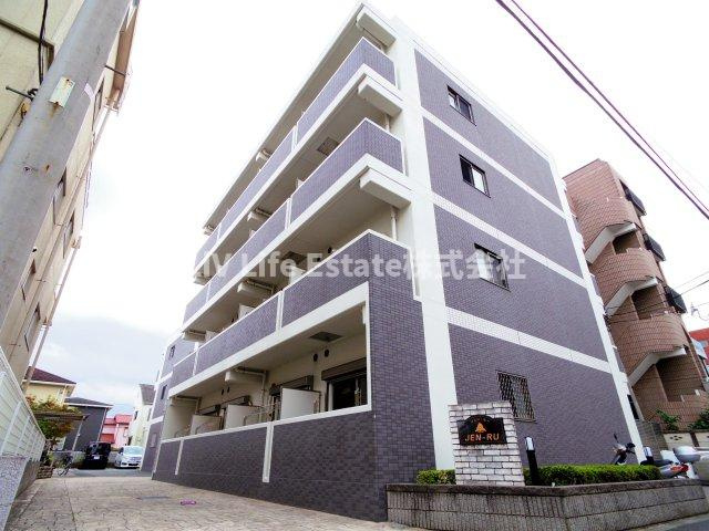 小平市仲町の賃貸マンションの外観