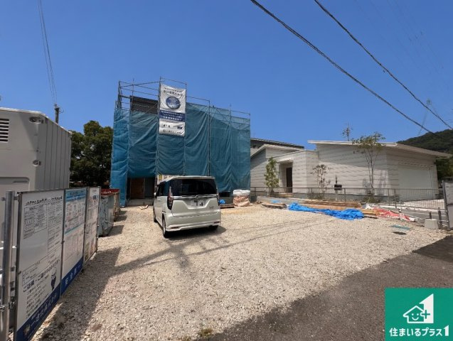加西市北条町西高室　第2期　新築一戸建ての前面道路含む現地写真|周辺は落ち着いた街並みの住宅地！子育てがしやすい住環境です！まだ未完成ですが、現地でしかわからない事もございます。是非一度ご覧ください。