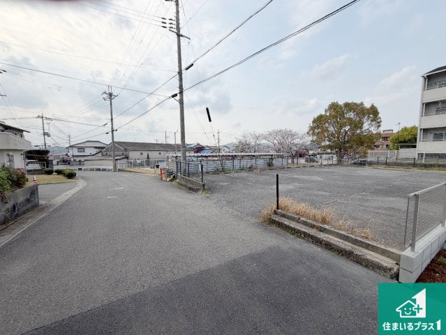 加西市北条町西高室　第2期　新築一戸建ての前面道路含む現地写真|周辺は落ち着いた街並みの住宅地！子育てがしやすい住環境です！まだ未完成ですが、現地でしかわからない事もございます。是非一度ご覧ください。