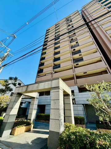 コスモシティ鶴橋駅前の外観